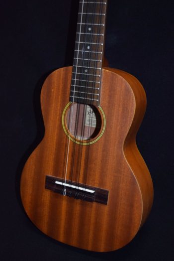 Hula Ukes Mahogany 8-string Tenor