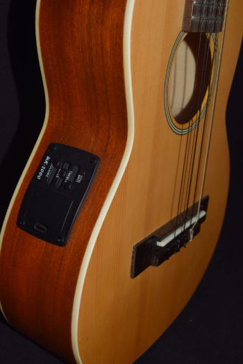 Hula Ukes Mahogany Acoustic/Electric (A/E) 6-string Tenor with Solid Spruce Top - Image 4