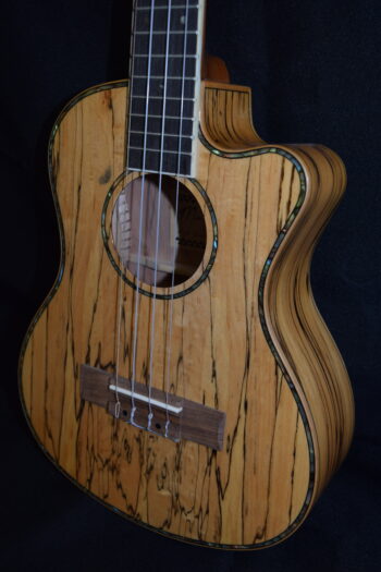 Maui Ukulele Co. Gloss Spalted Maple Cutaway Tenor