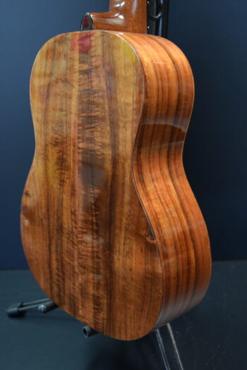 Mele Custom Series Koa Tenor with FREE Hard Shell Case - Image 9