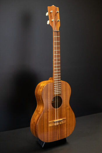 Vintage Kamaka Baritone 4-String Ukulele