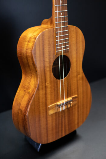 Vintage Kamaka Baritone 4-String Ukulele - Image 6