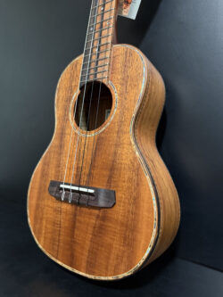 Mele Deluxe Curly Koa Tenor with Abalone Shell Inlay